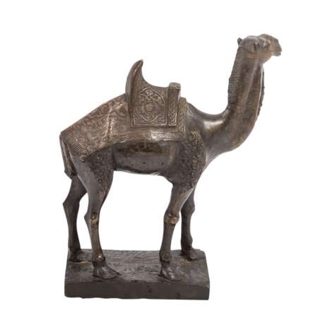 2 feine Bronzen: Orientale und Kamel: - photo 6