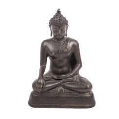 Bronze des sitzenden Buddha. THAILAND, wohl 19. Jh.,
