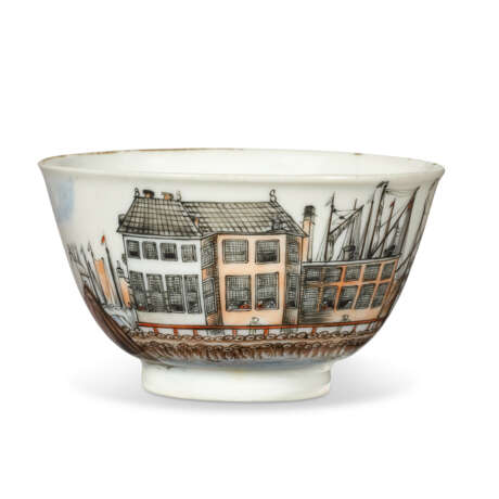 A CHINESE EXPORT PORCELAIN 'AMSTERDAM WATERFRONT' TEABOWL AND SAUCER - Foto 4