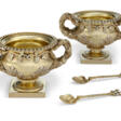 A PAIR OF VICTORIAN SILVER-GILT SALT CELLARS AND LINERS - Auktionsarchiv