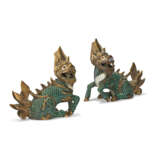 A PAIR OF CHINESE CLOISONNÉ ENAMEL FIGURES OF QILIN - photo 2