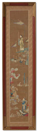 A CHINESE CINNAMON-GROUND VOIDED SILK VELVET CARPET - photo 4