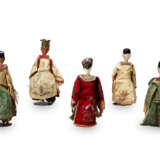 A GROUP OF CHINESE WOOD AND CLOTH FIGURES - Foto 2