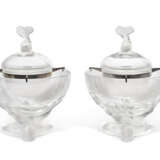 A PAIR OF LALIQUE COLORLESS AND FROSTED GLASS 'IGOR' CAVIAR SERVERS - photo 2