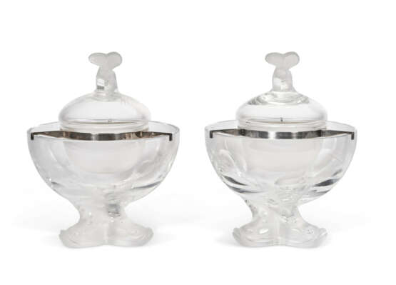 A PAIR OF LALIQUE COLORLESS AND FROSTED GLASS 'IGOR' CAVIAR SERVERS - photo 4
