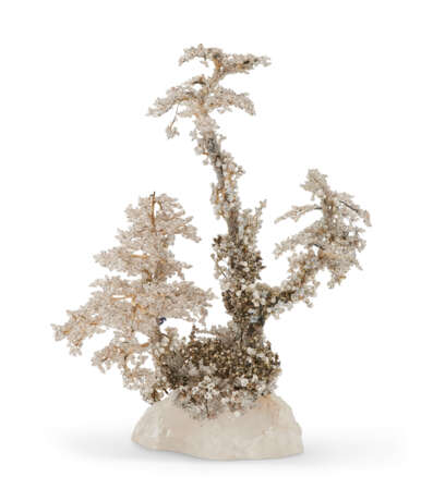 A ROCK CRYSTAL AND BEADED GLASS TREE-FORM TABLE ORNAMENT - photo 1