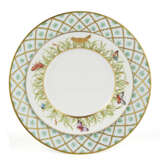 FORTY-SIX FRENCH (LE TALLEC) PORCELAIN PLATES - фото 1