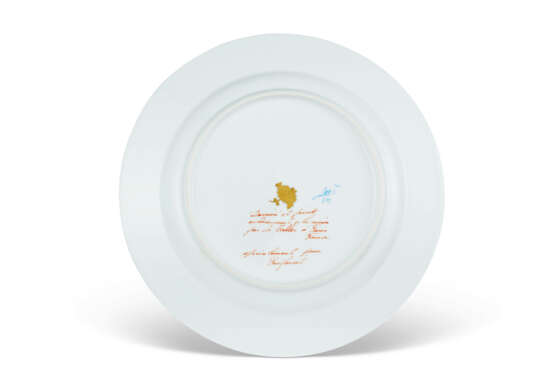 FORTY-SIX FRENCH (LE TALLEC) PORCELAIN PLATES - Foto 4