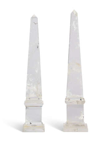 TWO ROCK CRYSTAL OBELISKS - photo 2