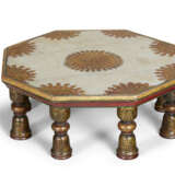 A PARCEL-GILT WHITE MARBLE AND GILTWOOD STAND - photo 5