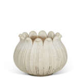 A GROUP OF THREE WHITE MARBLE LOTUS-FORM JARDINIERES - photo 2