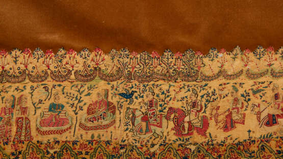 TWO INDIAN WOOL WOVEN AND EMBROIDERED BORDERS - photo 8