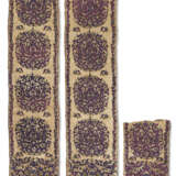 TWO ALGERIAN SILK EMBROIDERED PANELS - Foto 2