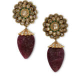 A SET OF INDIAN MULTI-GEM AND ENAMEL JEWELRY - фото 4