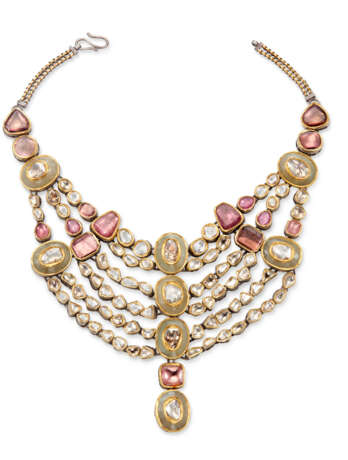 AN INDIAN MULTI-GEM AND DIAMOND NECKLACE - Foto 3