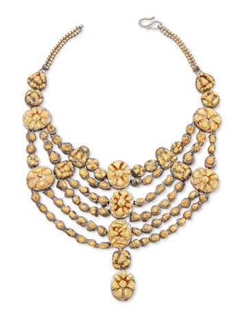 AN INDIAN MULTI-GEM AND DIAMOND NECKLACE - Foto 4