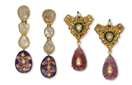 TWO PAIRS OF INDIAN MULTI-GEM AND DIAMOND EARRINGS - фото 1