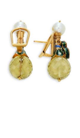 A SET OF INDIAN QUARTZ, DIAMOND, CULTURED PEARL AND ENAMEL JEWELRY - photo 7