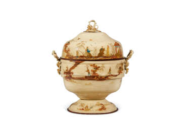 AN EARLY VICTORIAN CREAM AND POLYCHROME-JAPANNED TOLE AND CAST IRON COAL SCUTTLE