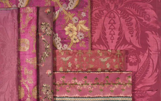 A GROUP OF SEVEN BERRY TONED SILKS - photo 1
