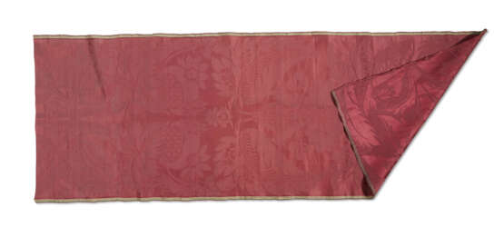 A GROUP OF SEVEN BERRY TONED SILKS - photo 26