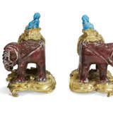 A PAIR OF FRENCH ORMOLU-MOUNTED CHINESE SANG-DE-BOEUF PORCELAIN ELEPHANTS - фото 3