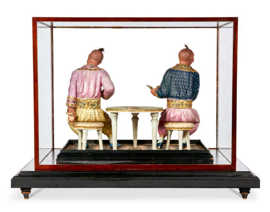 AN ITALIAN POLYCHROME-PAINTED AND GILT-FOIL-DECORATED COMPOSITION FIGURAL GROUP - фото 4