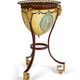 A NORTH EUROPEAN ORMOLU-MOUNTED TOLE-PEINTE AND PAINTED IRON WORK TABLE - photo 3