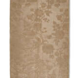 A GROUP OF SIX BROWN AND BEIGE TONED BROCADED SILKS - фото 4