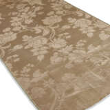 A GROUP OF SIX BROWN AND BEIGE TONED BROCADED SILKS - photo 5
