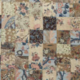 AN ENGLISH BLOCK PRINTED AND ENGRAVED ROLLER COTTON PIECED QUILT - фото 2