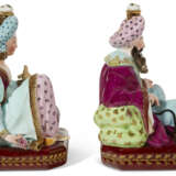 A PAIR OF JACOB PETIT PORCELAIN FIGURAL SCENT BOTTLES AND TWO STOPPERS - photo 5