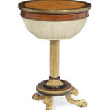 A REGENCY BRASS-INLAID INDIAN ROSEWOOD, AMBOYNA, PARCEL-GILT AND PARCEL-EBONIZED WORK TABLE - Foto 2