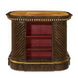 AN ENGLISH CALAMANDER-GRAINED AND PARCEL-GILT LIBRARY TABLE - photo 2