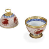 A REGENCE STYLE ORMOLU-MOUNTED ARITA PORCELAIN CUP AND COVER - photo 2