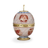 A REGENCE STYLE ORMOLU-MOUNTED ARITA PORCELAIN CUP AND COVER - photo 3