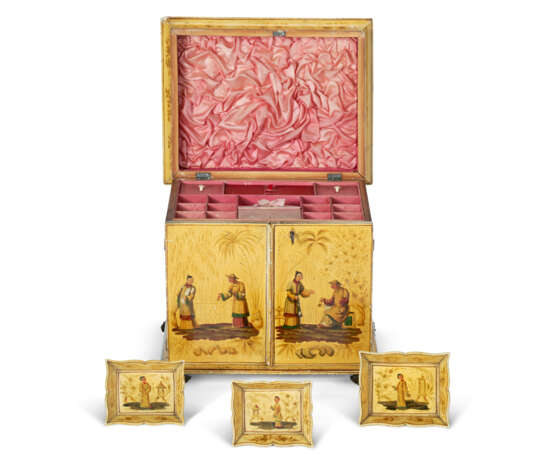 A WILLIAM IV YELLOW, CREAM-JAPANNED, AND GILT JEWEL CABINET - фото 5