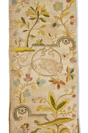 AN EARLY ITALIAN EMBROIDERED PANEL - photo 1