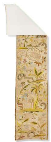 AN EARLY ITALIAN EMBROIDERED PANEL - photo 3