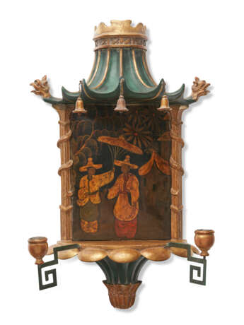 A REGENCY GREEN-PAINTED, POLYCHROME-JAPANNED AND PARCEL-GILT TWIN-BRANCH WALL-LIGHT - photo 1