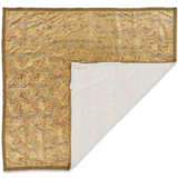 TWO FRENCH SILK BROCADE COVERLETS - photo 6