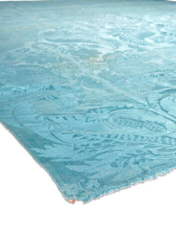 TWO QUANTITIES OF FRENCH SILK DAMASK - photo 6