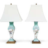 A PAIR OF FRENCH CERAMIC TURQUOISE-GROUND VASES, NOW MOUNTED AS LAMPS - фото 2