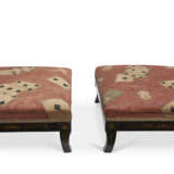 A PAIR OF BLACK AND GILT-JAPANNED FOOTSTOOLS - photo 2