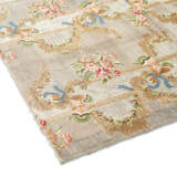A LENGTH OF FRENCH SILK BROCADE - Foto 9