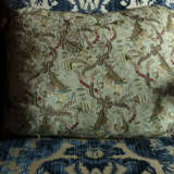 A PAIR OF PALE TURQUOISE AND POLYCHROME AND METALLIC EMBROIDERED CUSHIONS - фото 6
