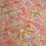 A PANEL OF FRENCH SALMON SILK 'LACE' PATTERN BROCADE - фото 1