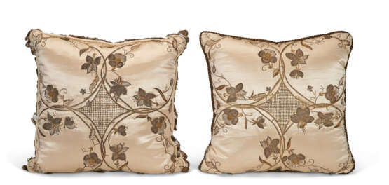 A PAIR OF CREAM SILK AND METALLIC EMBROIDERED CUSHIONS - photo 1