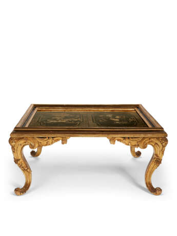 A LOUIS XV STYLE BLACK LACQUER AND PARCEL-GILT LOW TABLE - photo 2