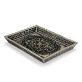 A PAIR OF MOTHER-OF-PEARL INLAID EBONIZED TRAYS - фото 2